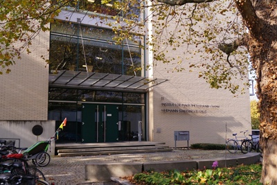 slider4 — Institut für Makromolekulare Chemie